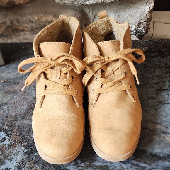 Indigo Rd. Tan Suede Lace Up Round Toe Booties Size 7M - Picture 7 of 15